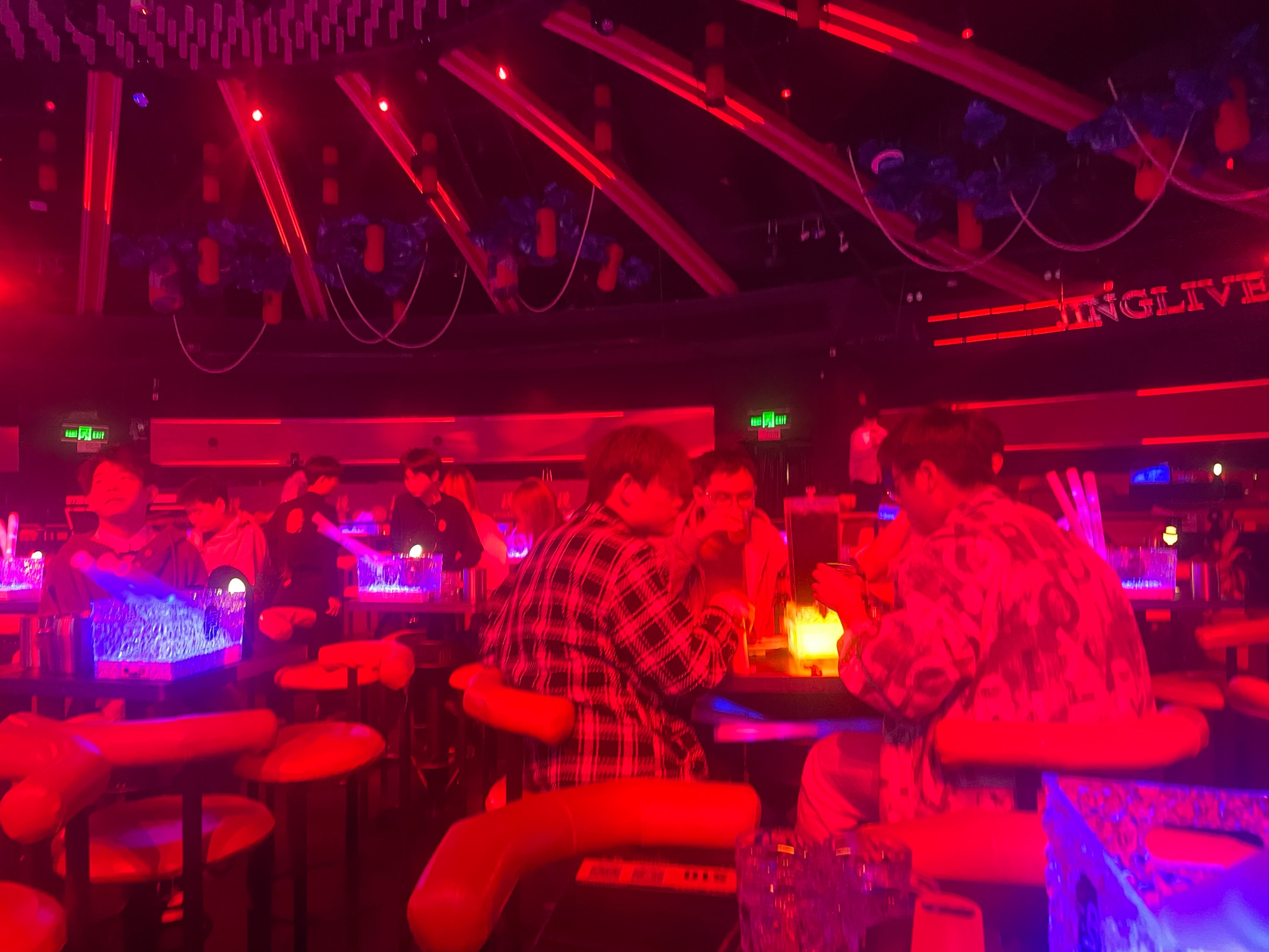 南充商务ktv中低端，品味与欢乐并存-蓬安县ktv预定